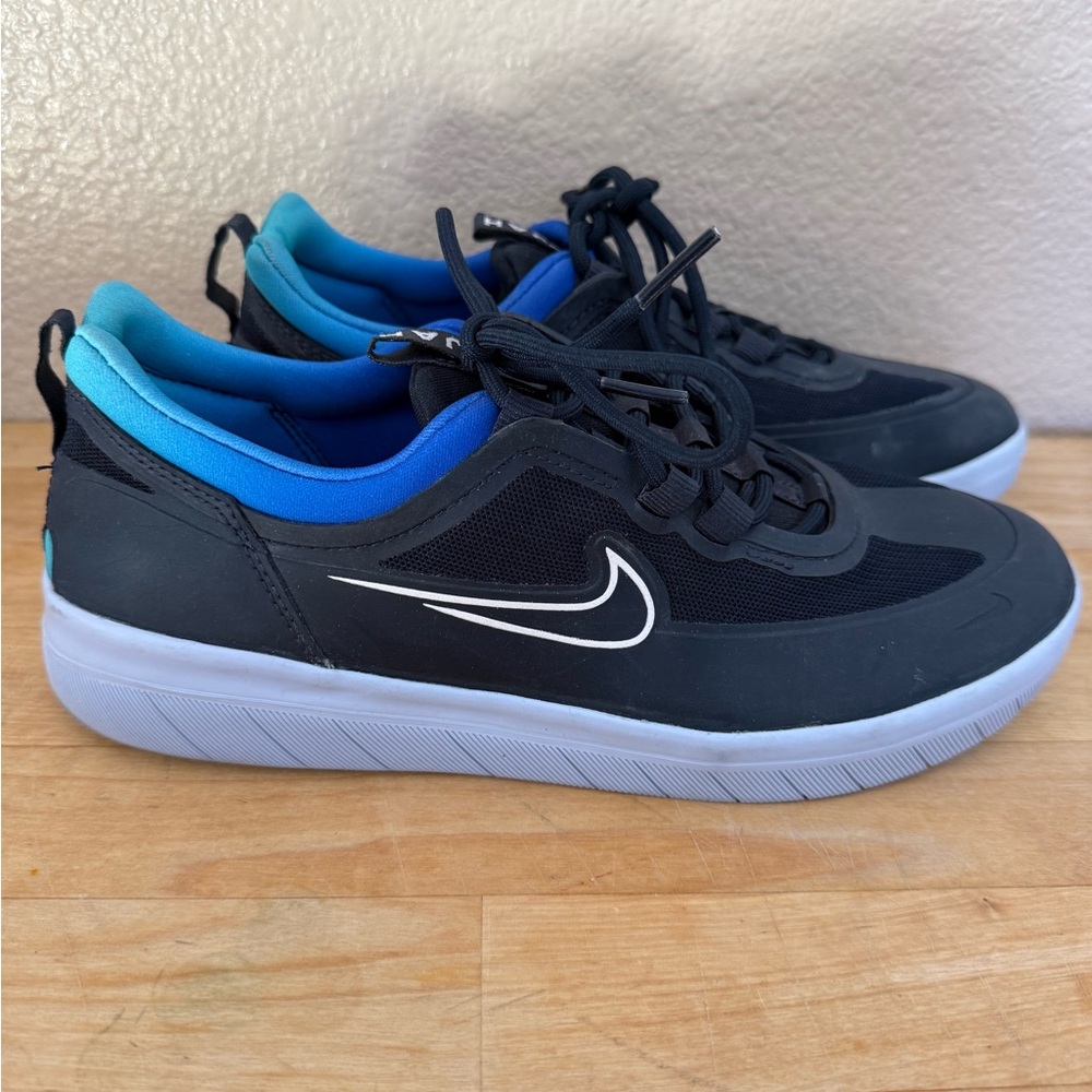 Nike SB Nyjah Black and Blue Sneakers Men’s 6.5